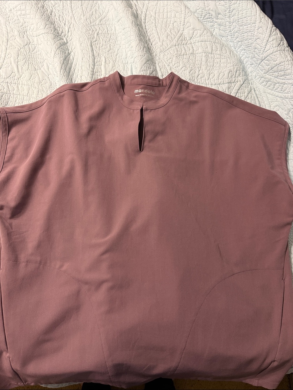 Mandala Dusty Mauve Keyhole Short Sleeve Scrub top